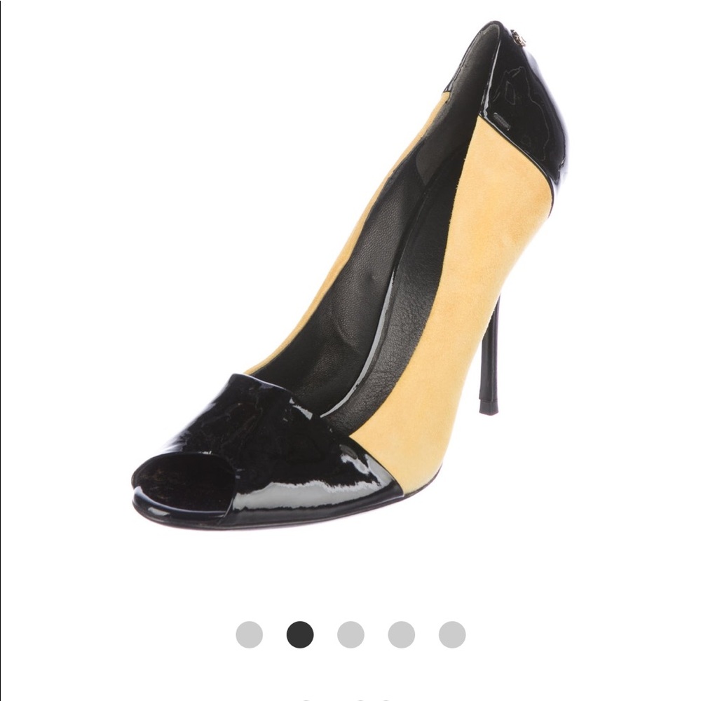 Gucci Peep Toe Heel+ FREE NEW Fashion Nova Outfit - Picture 2 of 8